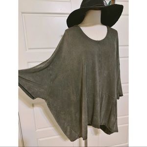 🎁 Molly Green Slouchy Soft Pullover